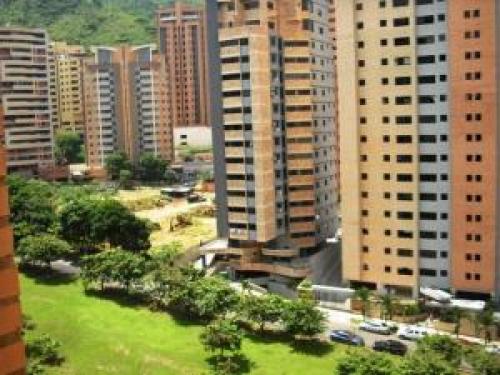 Apartamento  en  Venta  La Trigaleña Edo Carabobo Cód. 13-1130 