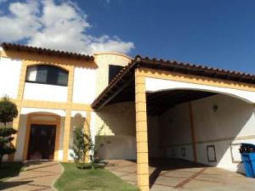 Venta Casa-Quinta en Zona Exclusiva del Este de Barquisimeto 