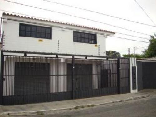 Venta de Local Comercial con Apartamento a Estrenar en Cabudare 
