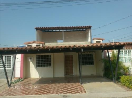 Venta de Linda Casa en la Piedad de Cabudare 