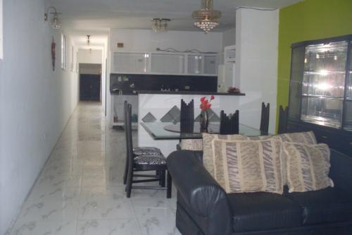 Comoda Casa en Alquiler Amueblada Estilo Apartamento Ideal Para ejecutivo