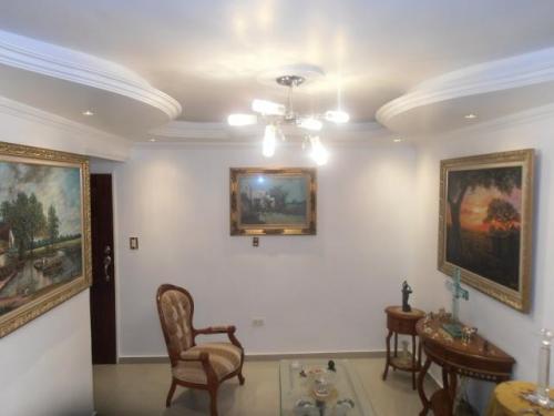 Venta de apartamento en Maracay Bosque Alto codflex 13-2279