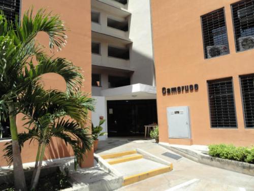 Venta apartamento Bosque Alto Maracay codflex 13-5502