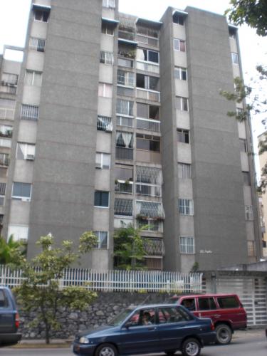 VENDO APARTAMENTO EN LA TRINIDAD