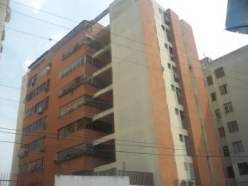 VENTA DE APARTAMENTO EN BARQUISIMETO-CENTRO 