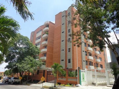 VENTA DE  APARTAMENTO EN BARQUIISMETO-nueva segovia
