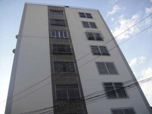 VENTA DE  APARTAMENTO EN BARQUIISMETO-AV.VENEZUELA