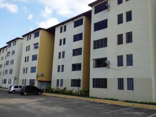 Apartamento venta Los Guayos Carabobo Paraparal lha 13-8754