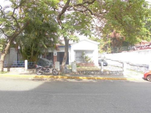 casa  en venta ccs alta florida 14-4147