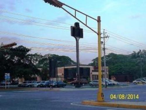 VENTA DE  LOCAL EN LARA.