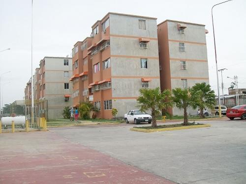 Cómodo y luminoso apartamento en Urb. El Lechozal II Cagua