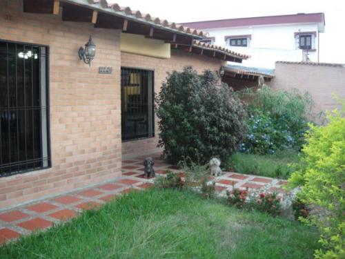 Vendo Casa en Valencia Zona Camoruco