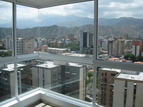 Venta apartamento Base Aragua Maracay codflex 14-6846