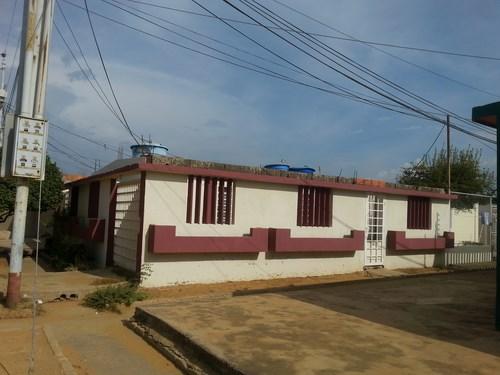 Casa en venta Urb. Los Mangos