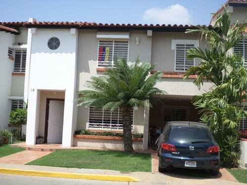 Casa en Villa Sector Milagro Norte