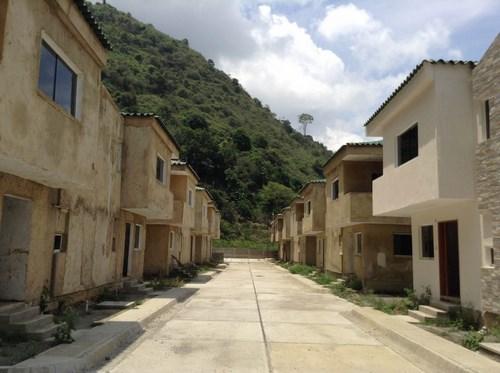 Townhouse Sector San Pablo (Vía La Puerta)  140Mtrs