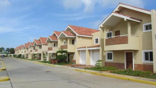 townhouse en venta milagro norte maracaibo MLS 11-5494