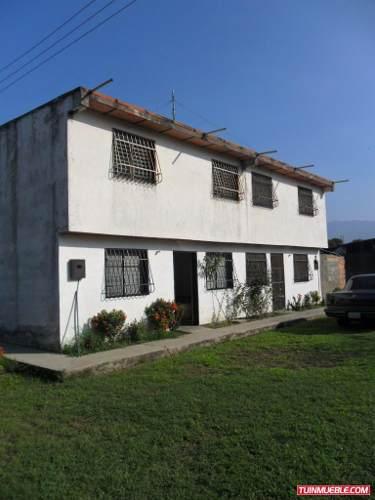 Vendo casa Sector Mata Redonda Via Vigirima