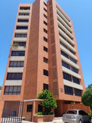 apartamento en venta Banco Mara maracaibo mls 14-10624