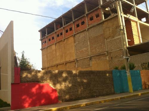 Terreno en Av El Milagro