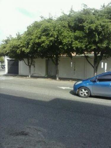 Casa en Esquina. Sector Rosal Sur