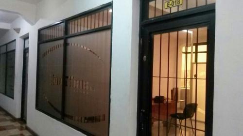 DyVinmoconsult tiene disponible a la venta local comercial en barcelona 