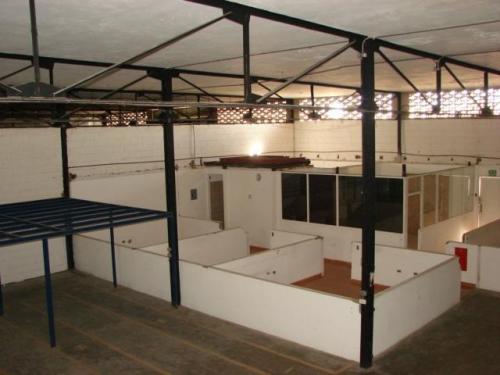 comercial en alquiler bella vista maracaibo mls 14-153