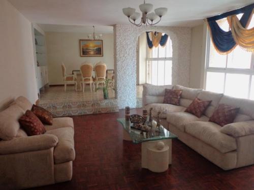 apartamento en venta av baralt maracaibo mls 14-7220