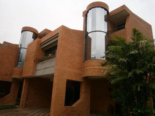 Venta de Townhouse en Mañongo Código 14-11104