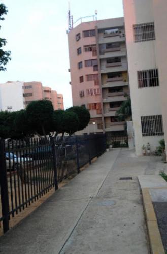 apartamento en venta la california maracaibo mls 14-12059