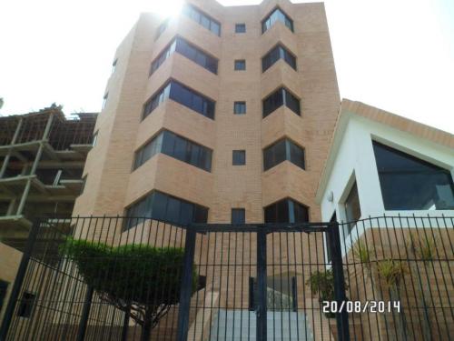 Venta de Apartamento en Tucacas Código 14-9070
