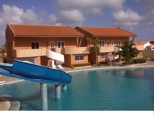 Venta de Townhouse en Flamingo Código 14-10855