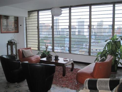 apartamento en venta en calle 72 en maracaibo mls 14-13556