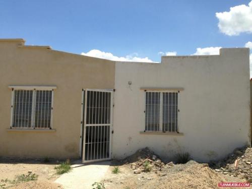 Venta de Casa en San Joaquin Código 14-13508