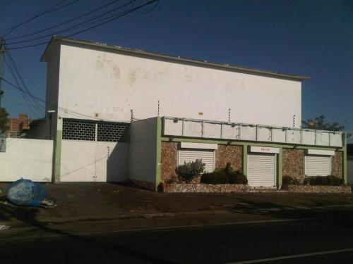 Comercial en alquiler Veritas Maracaibo MLS 14-1348