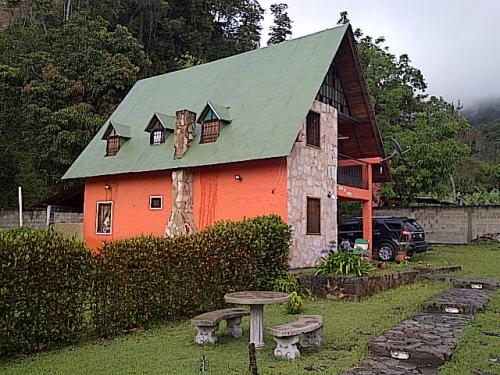 Vendo casa de campo tipo chalet en Venezuela