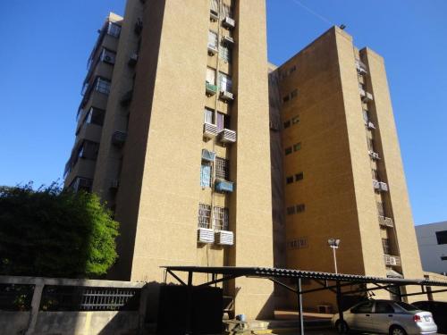 Apartamento en venta Goajira Maracaibo MLS 15-201