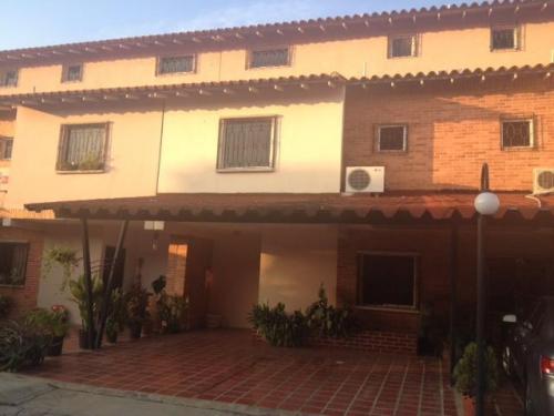 Venta de Townhouse en Monteserino San Diego Código 14-13450