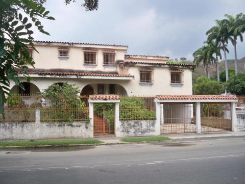 Venta de Casa en La Viña Valencia Código 14-4793 ybra