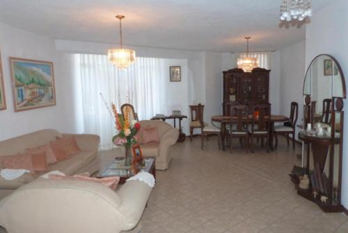 apartamento en venta calle 72 maracaibo mls 15-1185