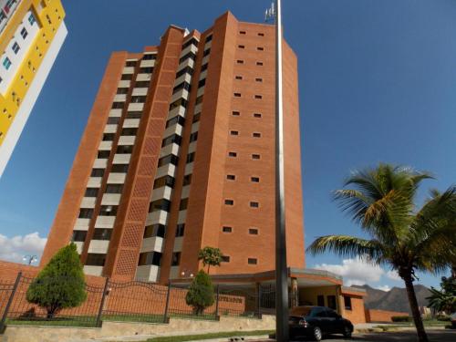 Venta de Apartamento en Las Chimeneas Valencia Código 15-745