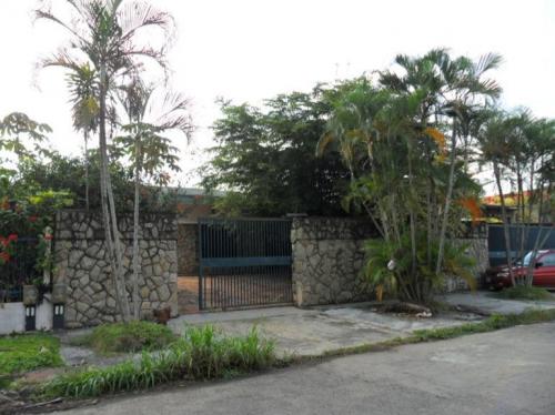 Venta de Terreno en Guaparo Código 15-424 ybra