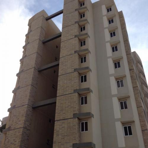 Apartamento en Lago Country III