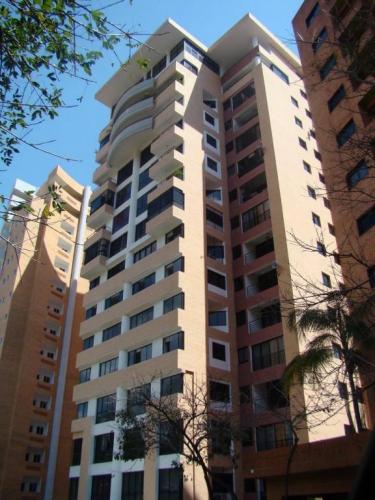 Venta de Apartamento en El Parral Valencia Código 15-1361 ybra