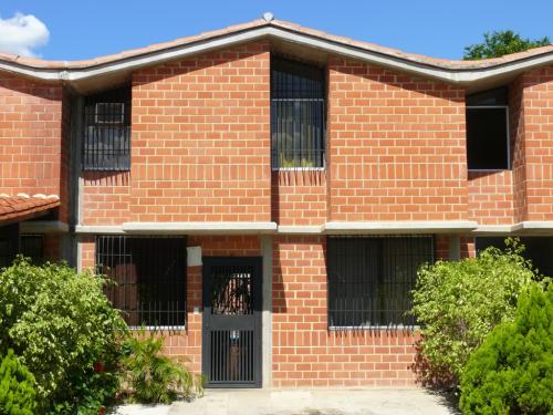 Vendo Hermoso Town House. 