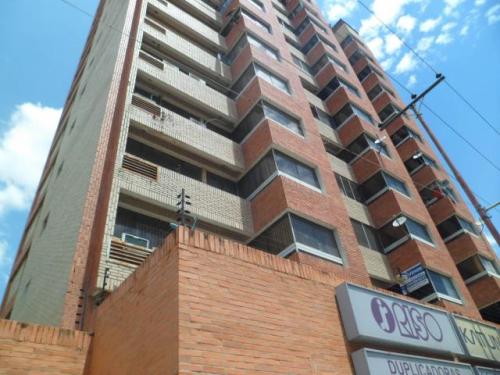 En venta Oficina en Valencia Cod 15-3490