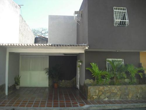 Townhouse en Venta en Naguanagua Barbula Código 15-3068 ybra