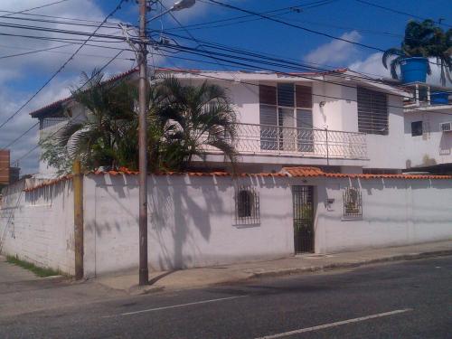 VENDO CASA QUINTA (BARQUISIMETO)