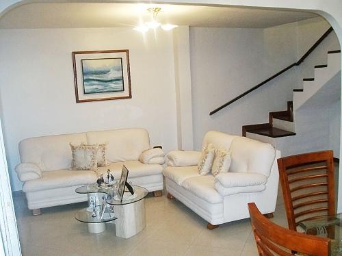 Se Vende Encantadora y Acogedora Casa Quinta Familiar en La Trinidad Cagua