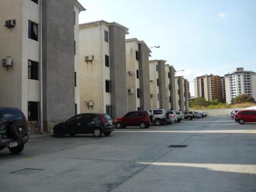 Bello Apartamento en La Granja Naguanagua CG152099